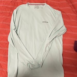 Patagonia Fishing Tshirt Size Medium